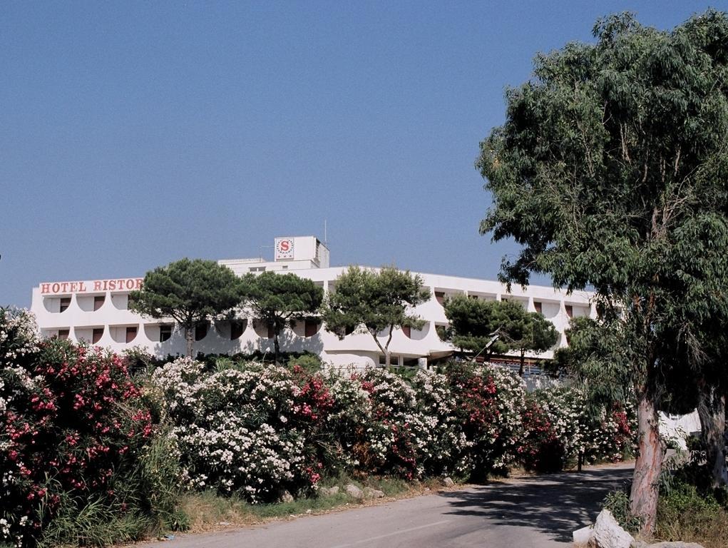Hotel Sinuessa Terme Mondragone Esterno foto